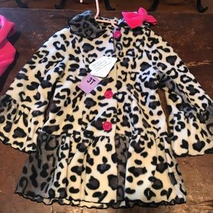 Girls black and white coat